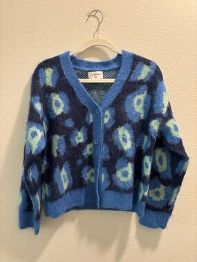 Ky Création Blue Patterned V-Neck Cardigan Sweater, size S/M
